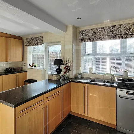 Askham House Дом отдыха